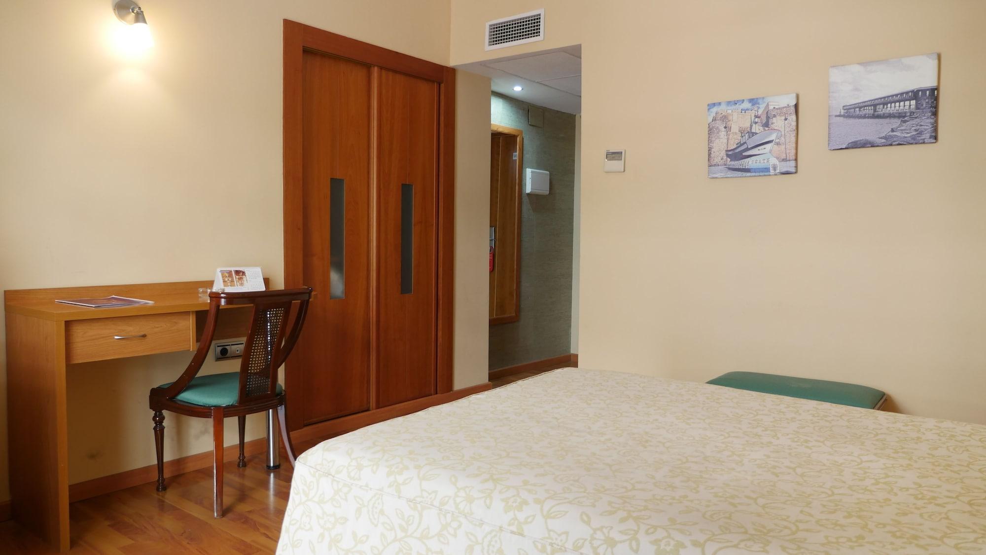 Hotel Rusadir Мелилья Экстерьер фото