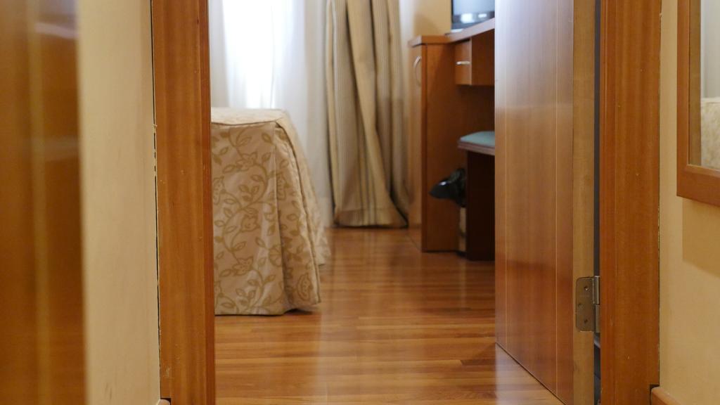 Hotel Rusadir Мелилья Экстерьер фото